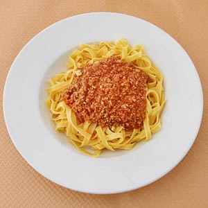 restaurant-pizzeria-paris-13-le-delfino-commander-pate-tagliatelle-bolognaise