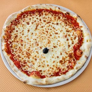 restaurant-pizzeria-paris-13-le-delfino-commander-pizza-margherita-margarita-2