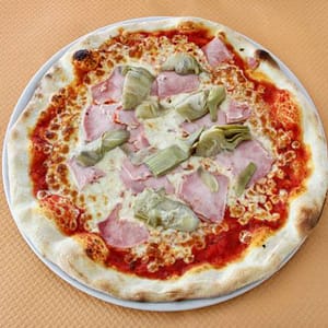restaurant-pizzeria-paris-13-le-delfino-commander-pizza-aurelia